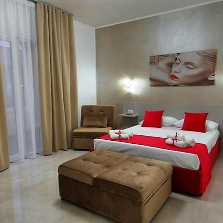 Il Giglio B&B Porto Cesareo Extérieur photo